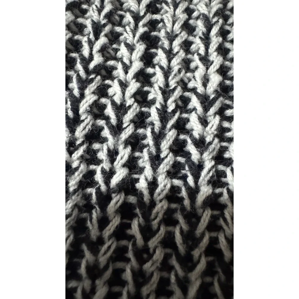 If It Were Me Womens Large Black White‎ Marled Chunky Knit Zipper Sleeve Sweater